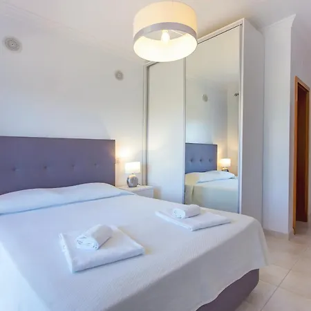 Apartment Olhos De Agua Ii *